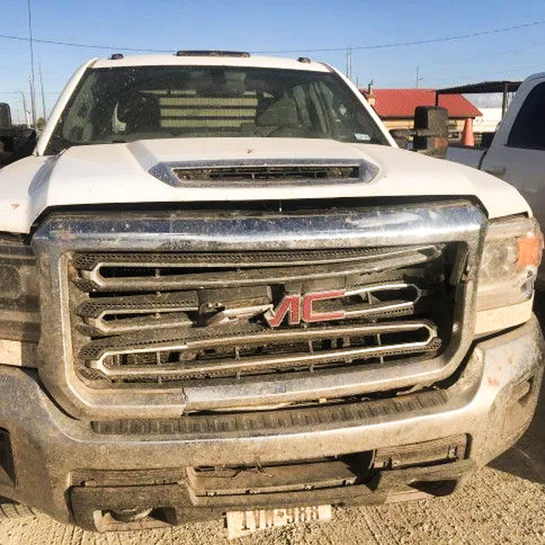 Vehicle repaired at D&D Collision Center in Abilene, TX (before)